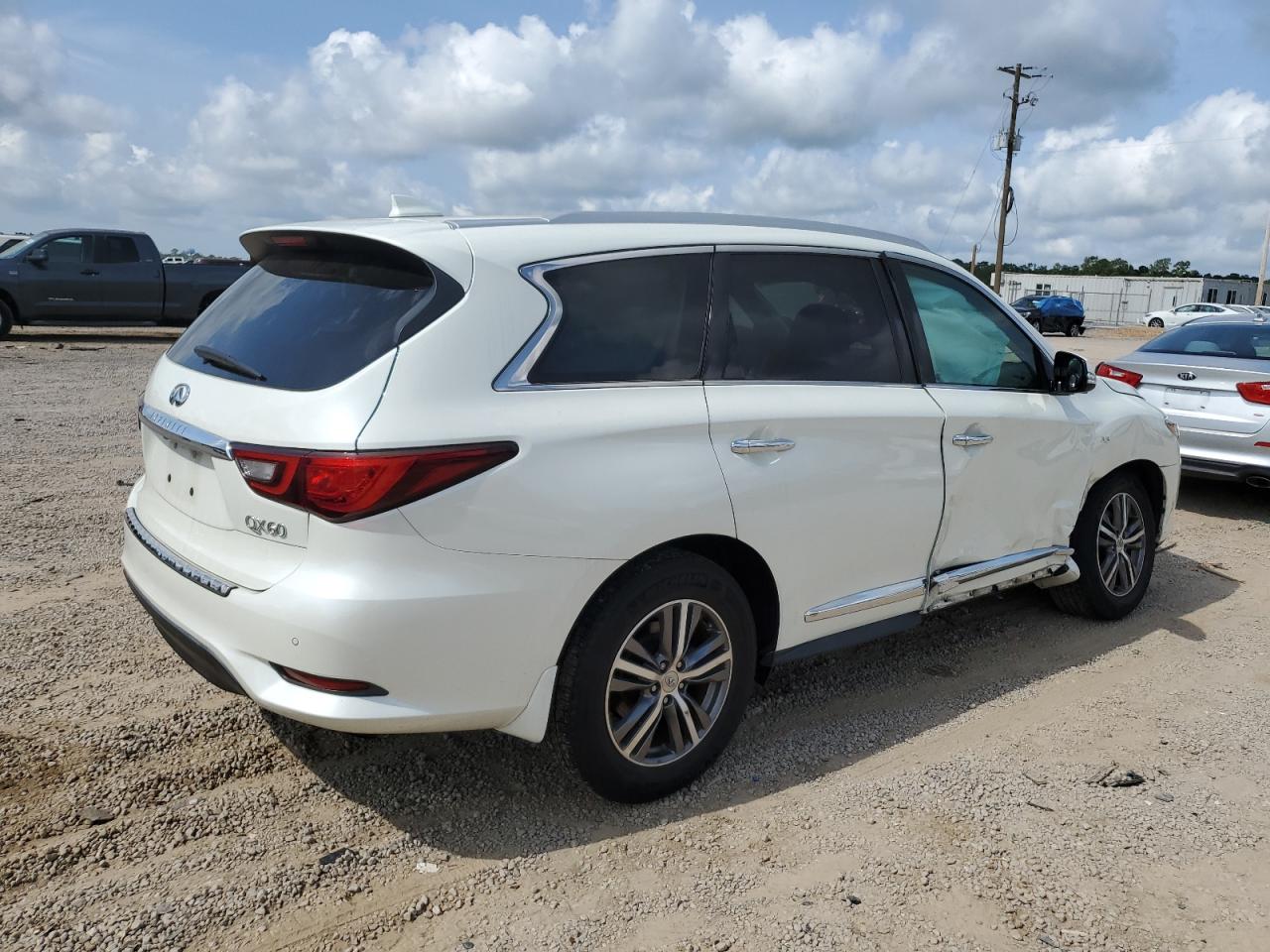 INFINITI QX60 2020