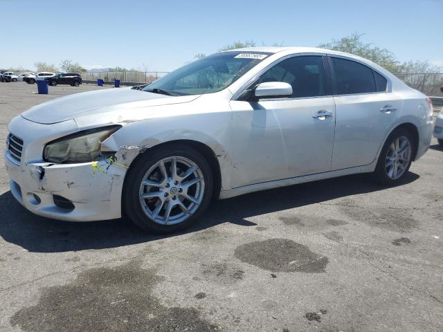 NISSAN MAXIMA S