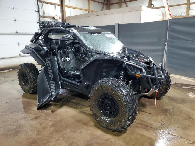 CAN-AM MAVERICK 2023 black  gas 3JBVXAV47PE001251 photo #1