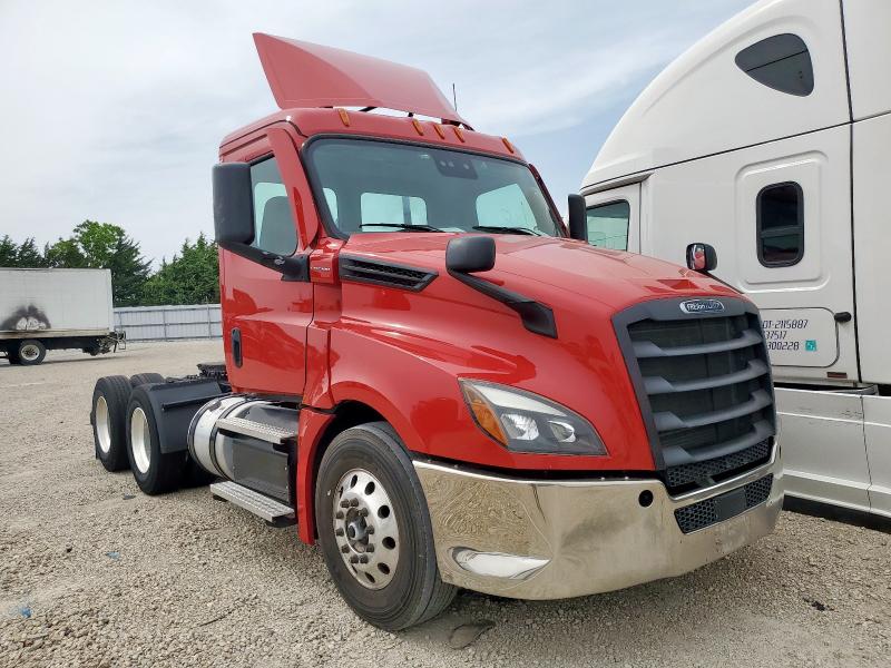 FREIGHTLINER CASCADIA 1 2021 red  diesel 3AKJHLDR1MSMH4382 photo #1