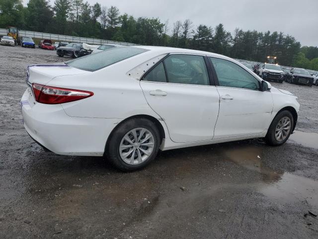 Vin: 4t1bf1fk2hu645237, lot: 58414195, toyota camry le 20173