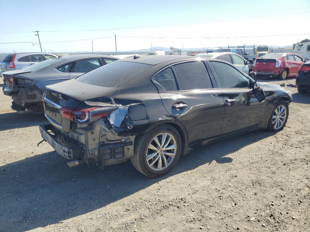 INFINITI Q50 2015