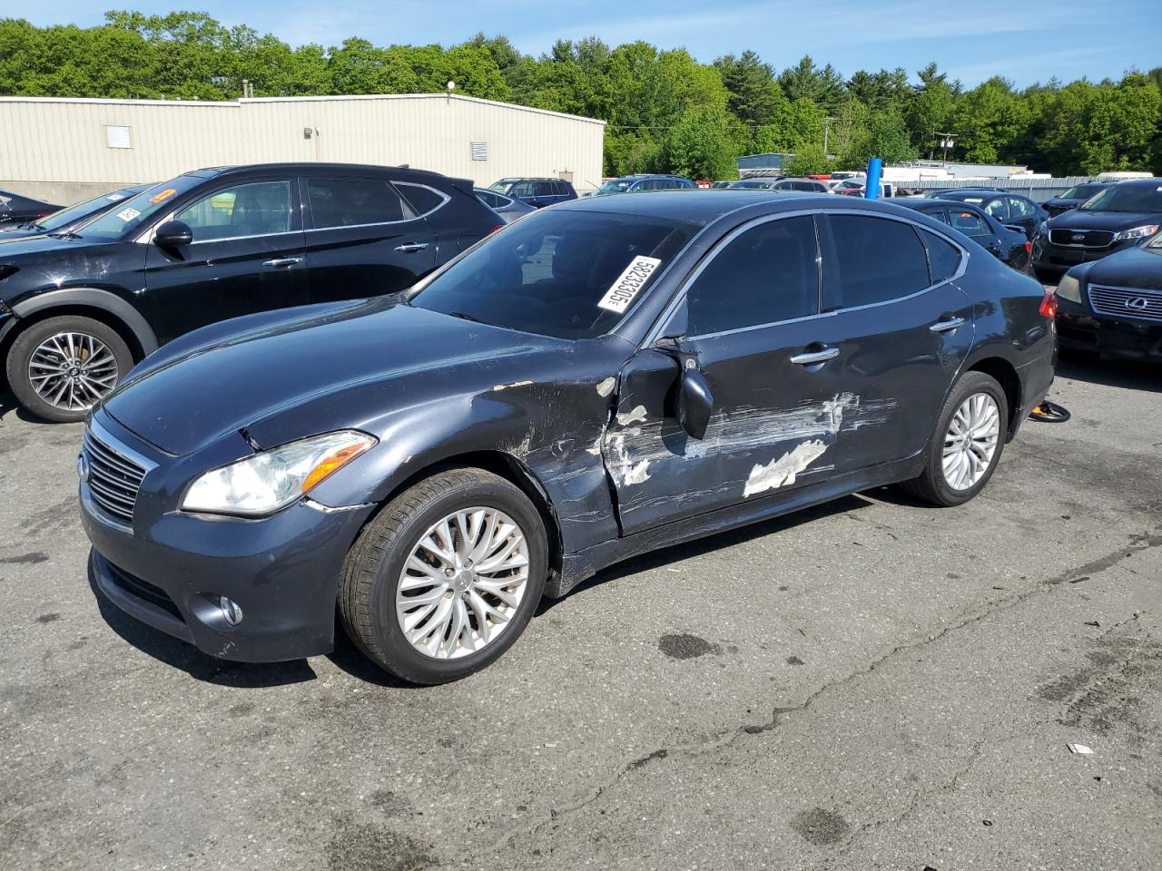 INFINITI M37 X