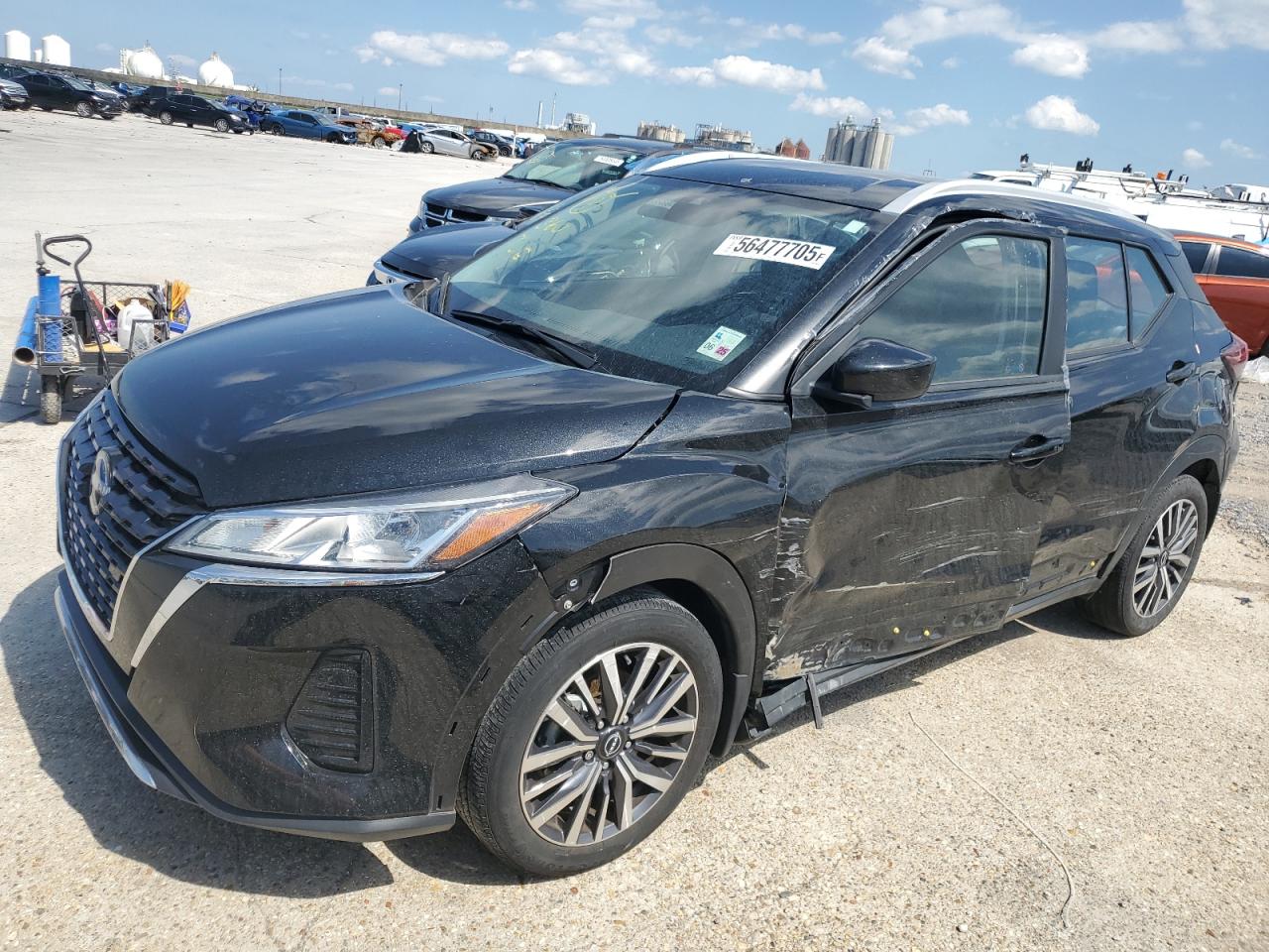 NISSAN KICKS SV