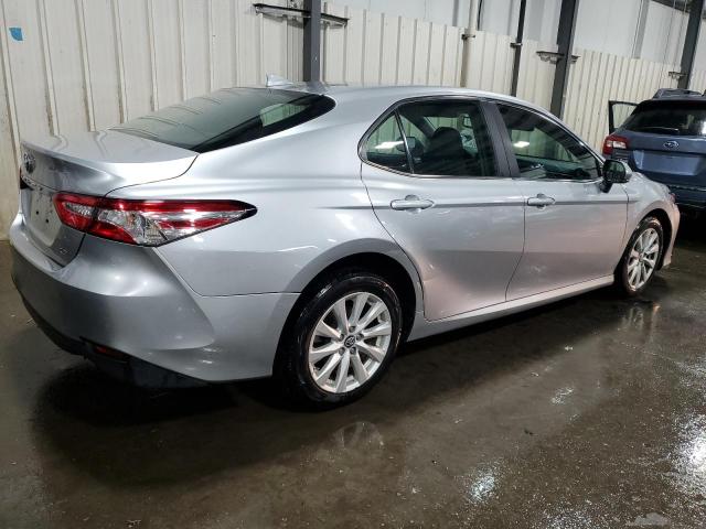 Vin: 4t1b11hk0ju067656, lot: 57255755, toyota camry l 20183