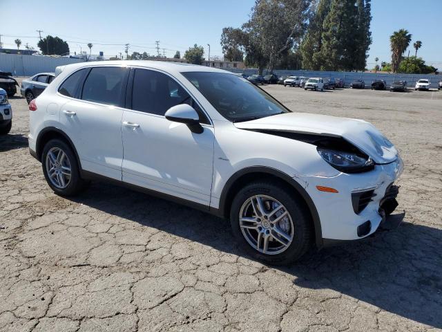 Vin: wp1af2a26fla37302, lot: 56732425, porsche cayenne 20154