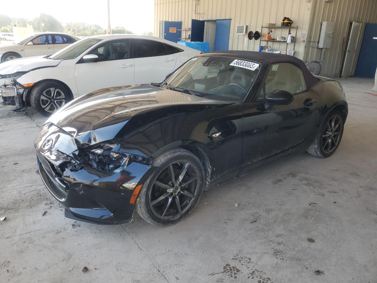 MAZDA MX-5 GRAND TOURING