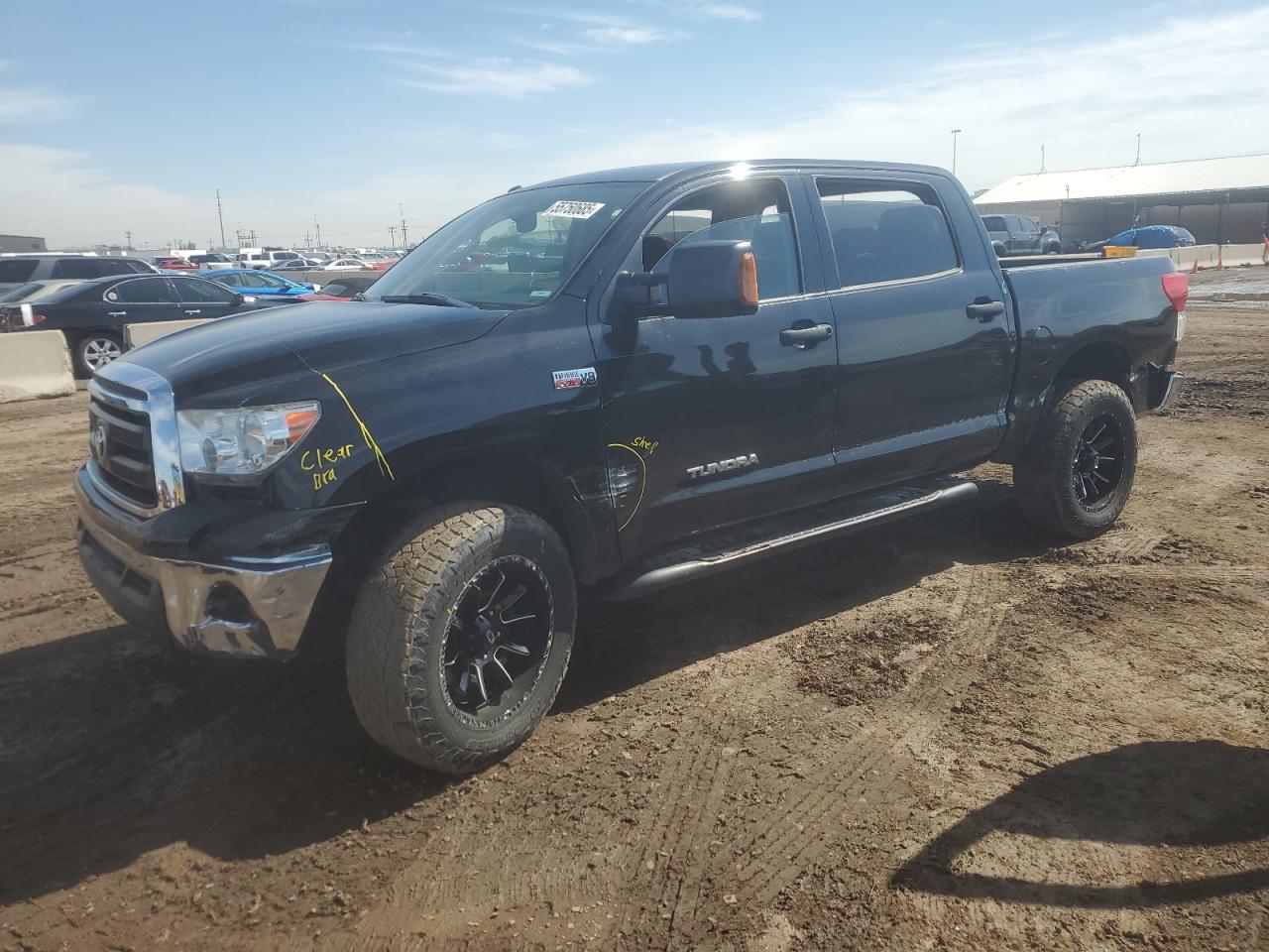 TOYOTA TUNDRA CREWMAX SR5