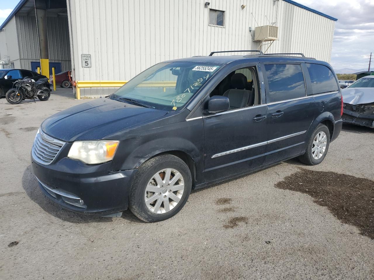 CHRYSLER TOWN & COUNTRY TOURING