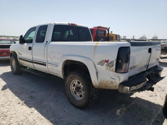 CHEVROLET SILVERADO 2001 white 4dr ext diesel 1GCHK291X1E340197 photo #3