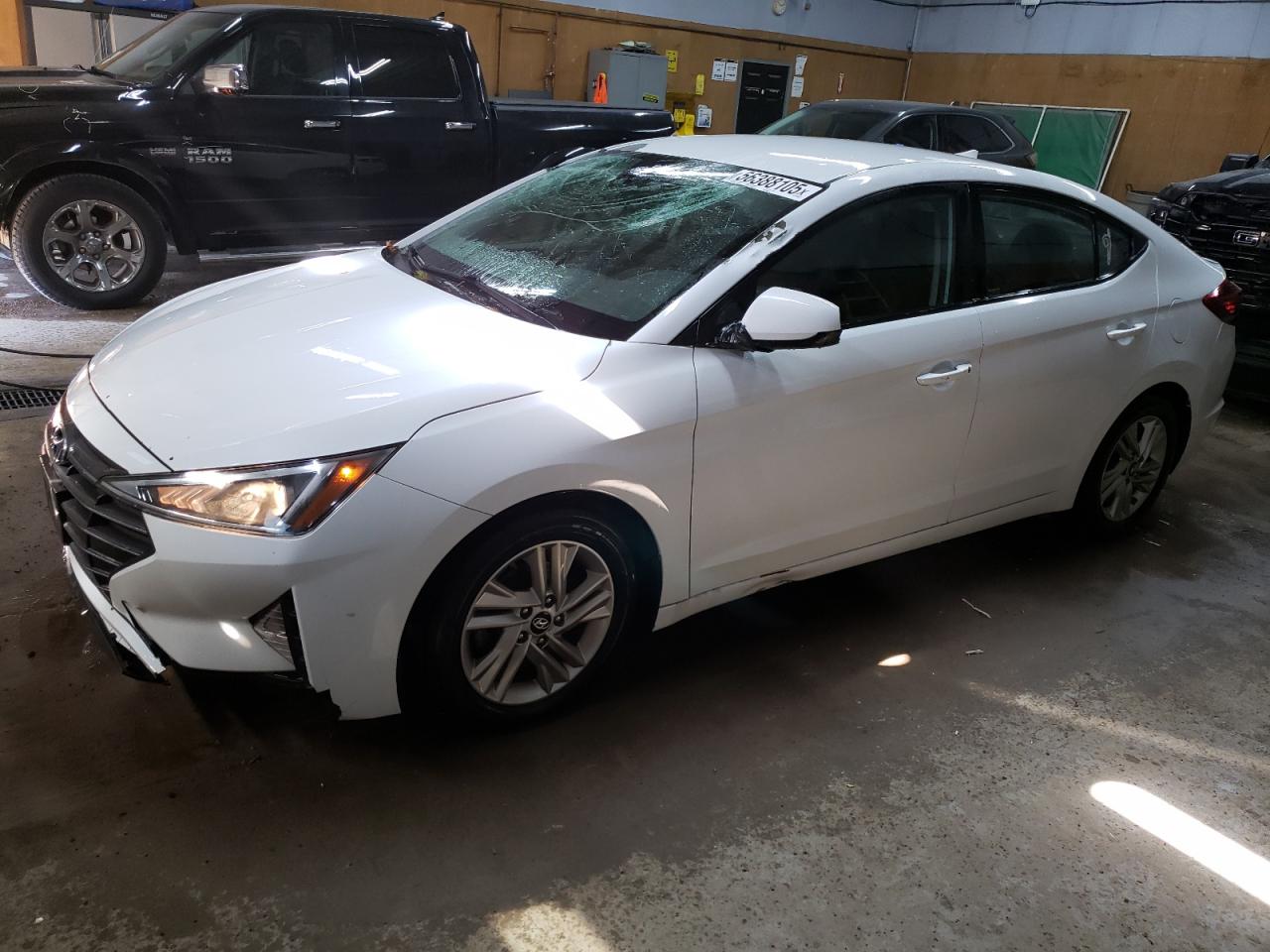 HYUNDAI ELANTRA SEL