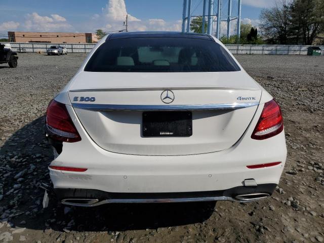 2019 MERCEDES-BENZ E 300 4MAT - WDDZF4KB9KA520910