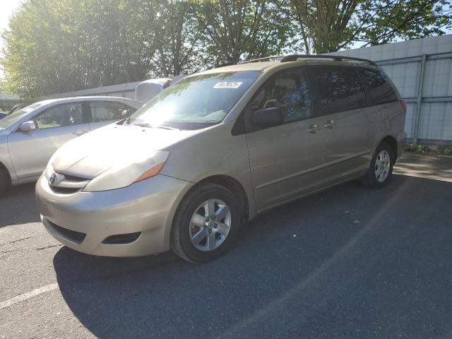 TOYOTA SIENNA CE