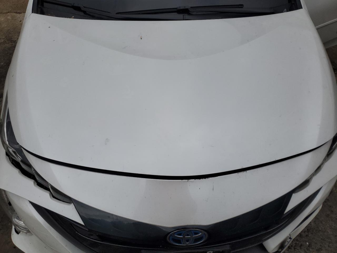 TOYOTA PRIUS PRIME LE