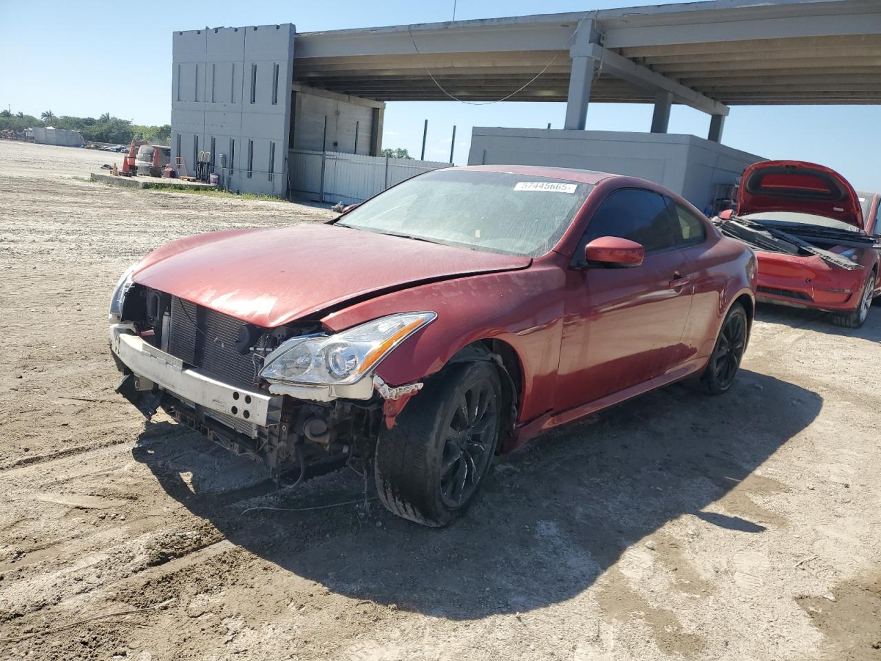 INFINITI Q60 JOURNEY