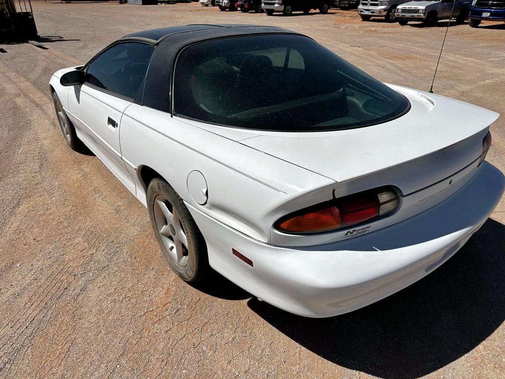 CHEVROLET CAMARO BAS 1997 white  Gasoline 2G1FP22KXV2124842 photo #4