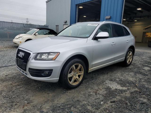 AUDI Q5 3.2