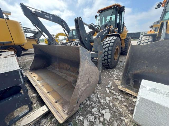 JOHN DEERE 644 2022 yellow   1DW644PAVNLZ15713 photo #4