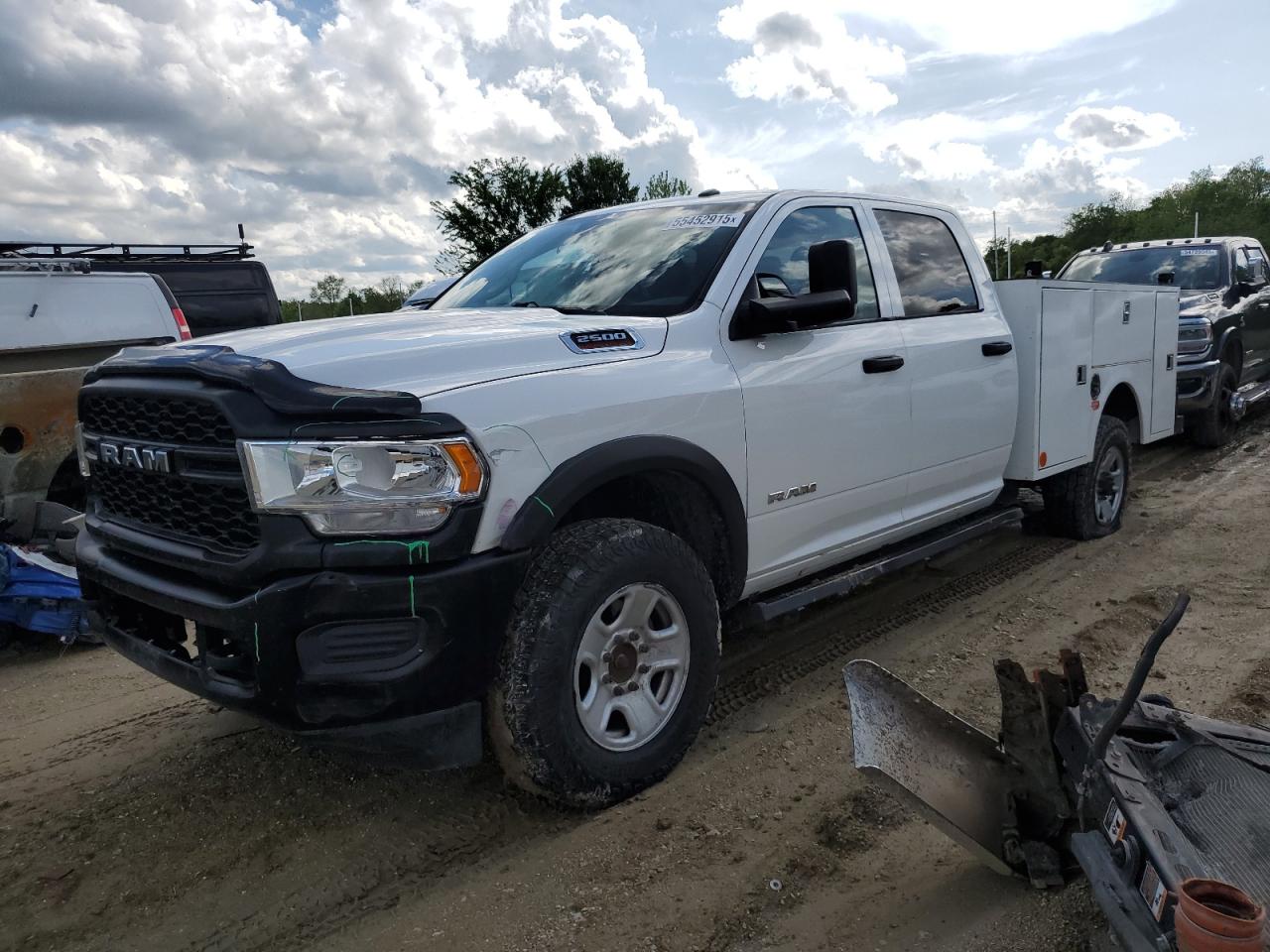 RAM 2500 TRADESMAN