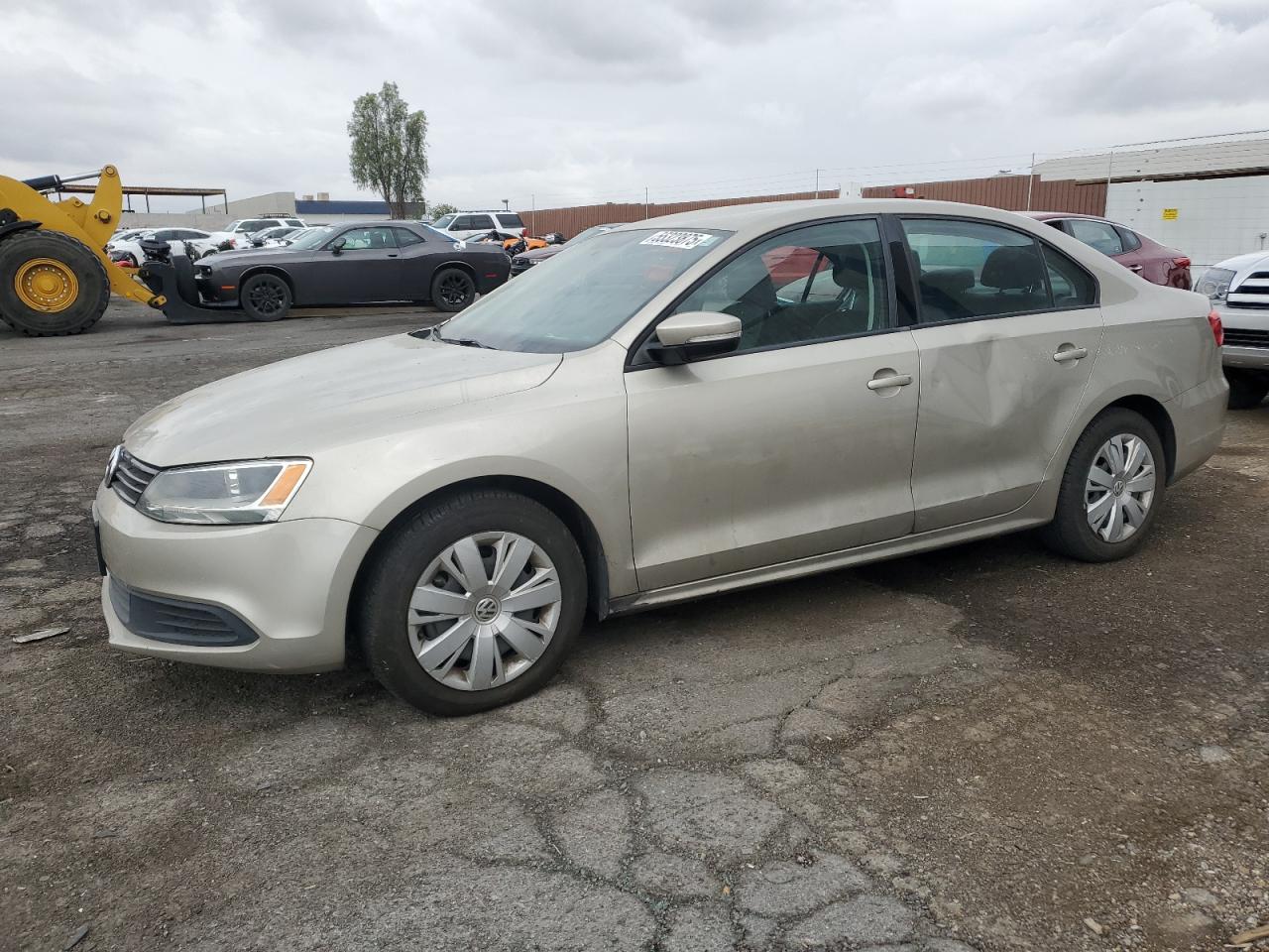VOLKSWAGEN JETTA SE