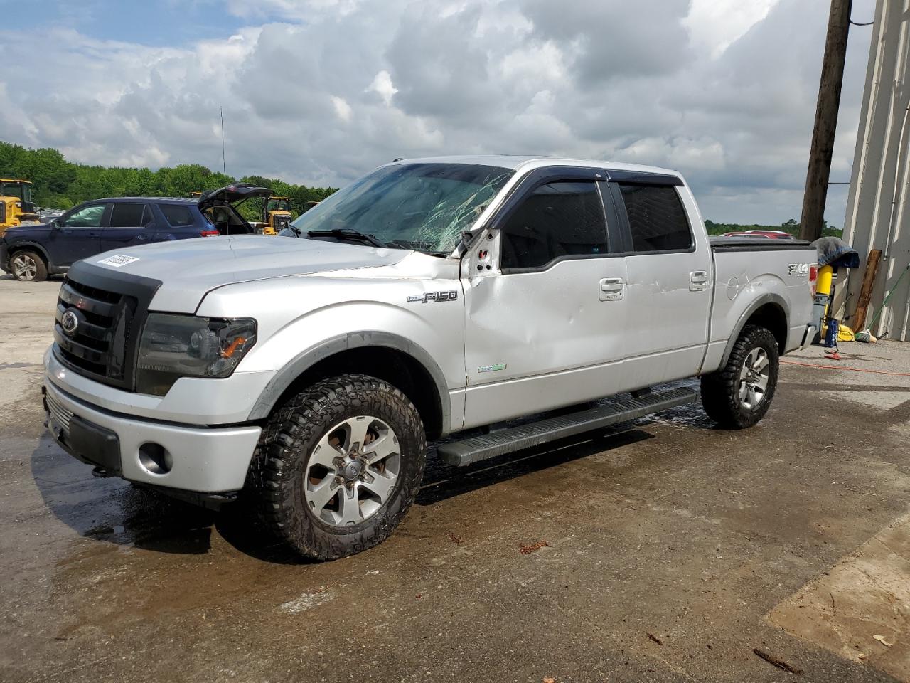 FORD F-150 SUPERCREW