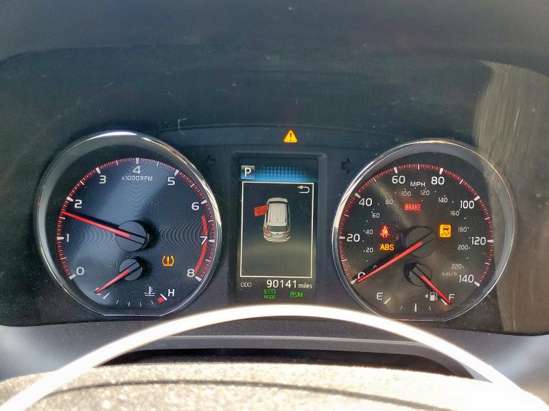 2016 TOYOTA RAV4 SE - JTMNFREV2GJ089412