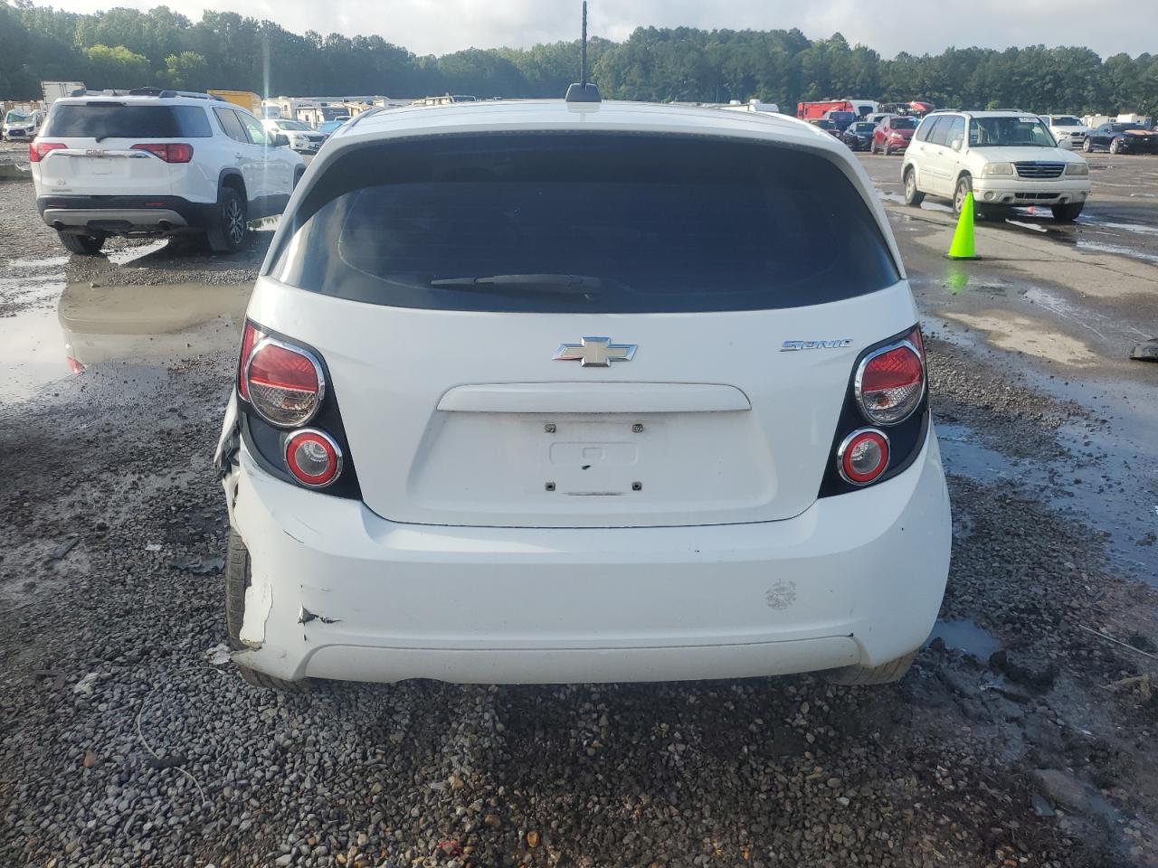 CHEVROLET SONIC LS