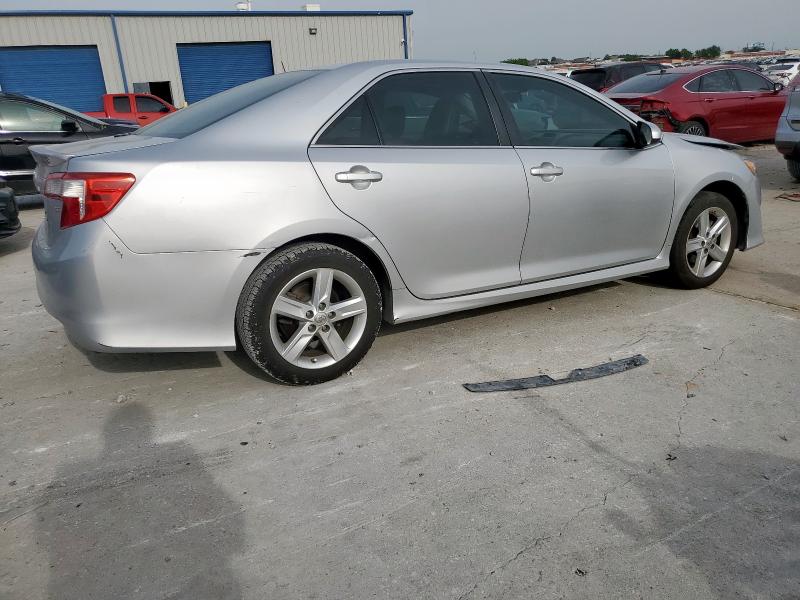Vin: 4t1bf1fk0eu434100, lot: 57032295, toyota camry l 20143