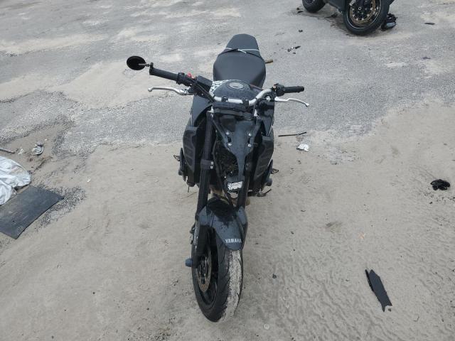 2019 YAMAHA MT09 JYARN53E5KA004678