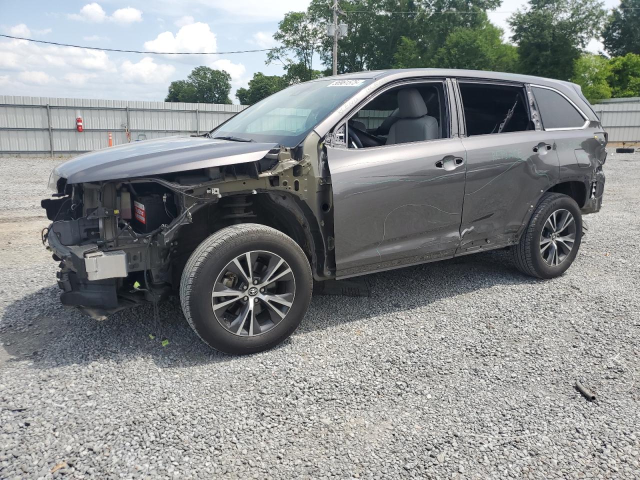 TOYOTA HIGHLANDER LE