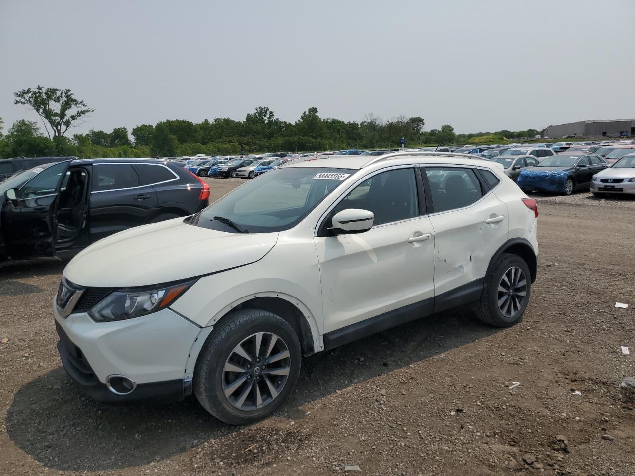 NISSAN ROGUE SPORT S