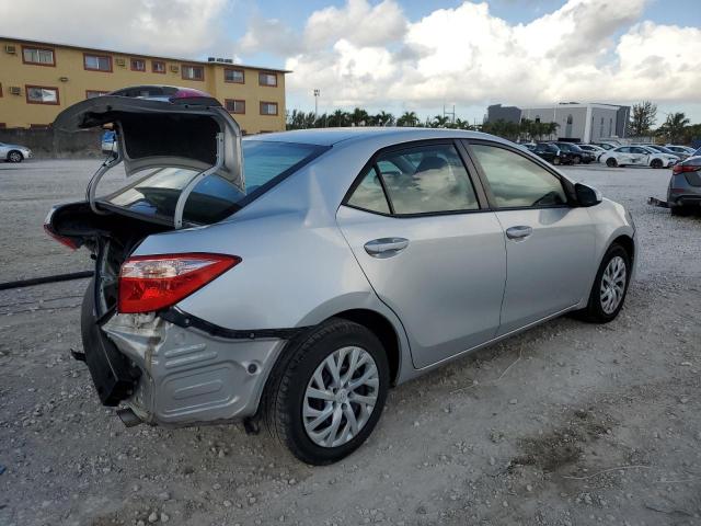 TOYOTA COROLLA L 2018 silver  gas 5YFBURHE9JP777138 photo #4