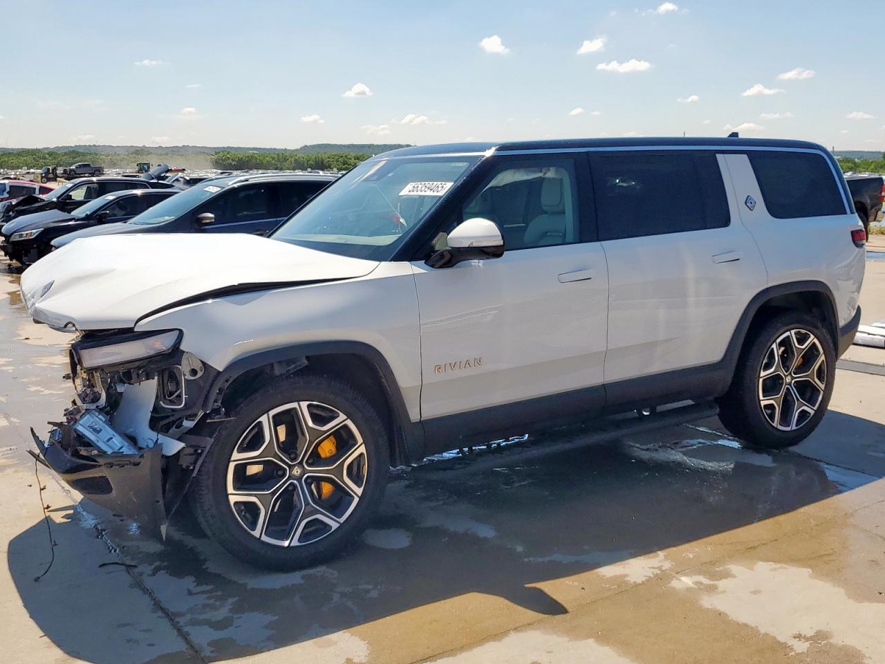 RIVIAN R1S LAUNCH EDITION