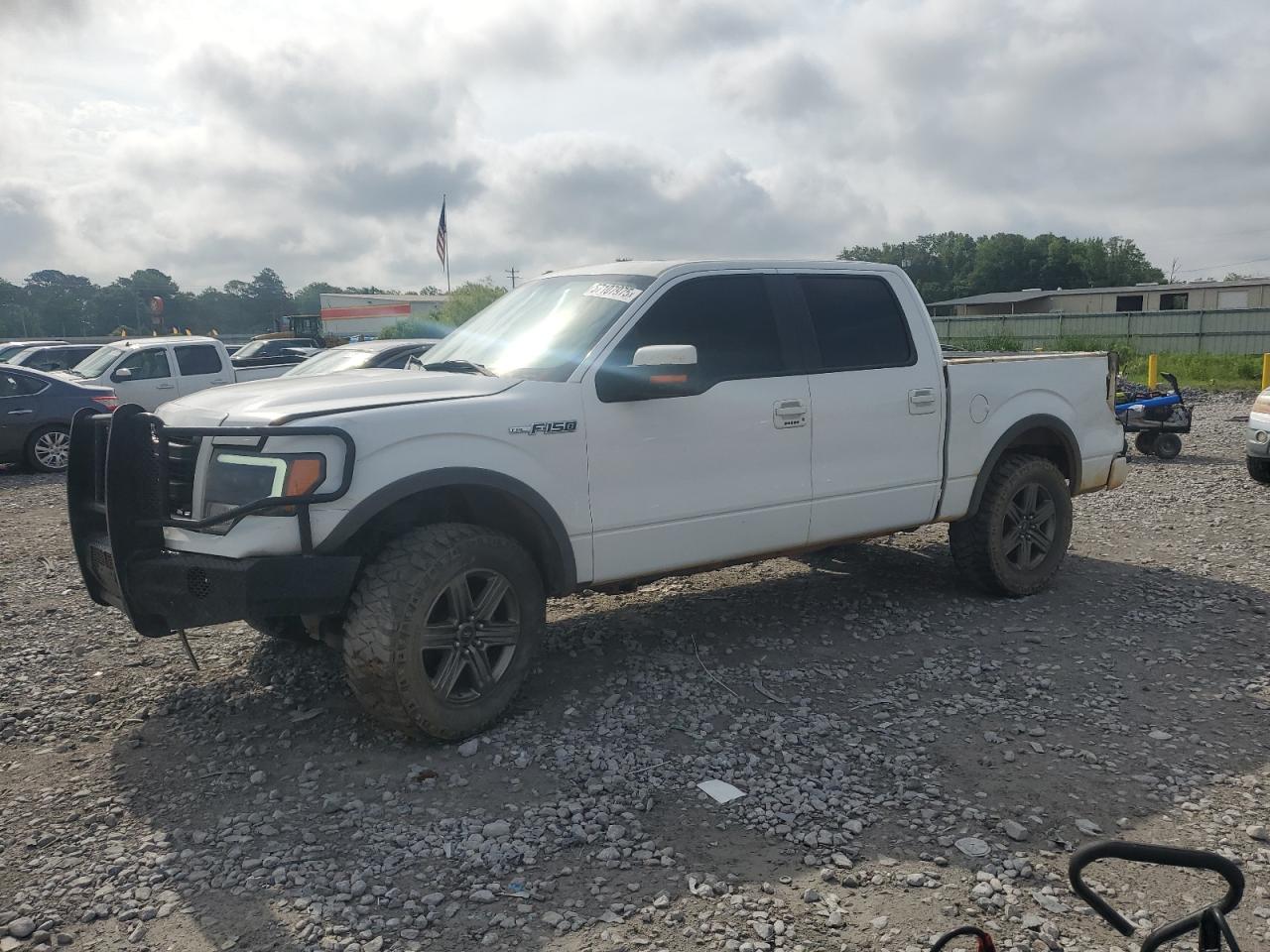 FORD F-150 SUPERCREW