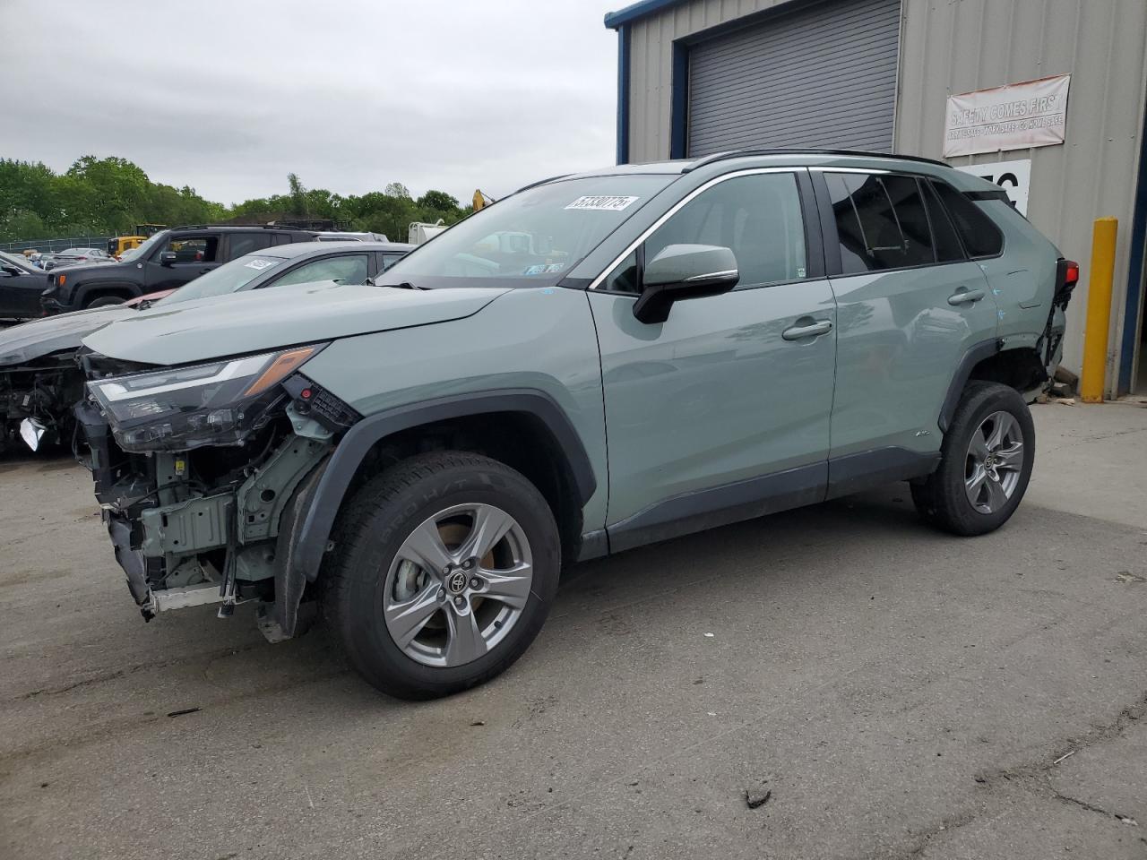 TOYOTA RAV4 XLE