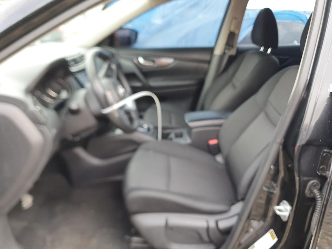 Nissan Rogue s 2017