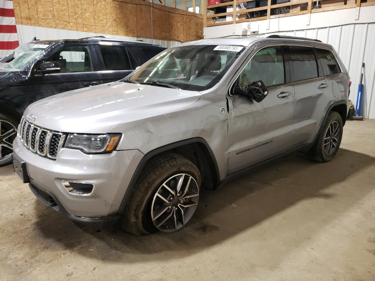JEEP GRAND CHEROKEE LAREDO