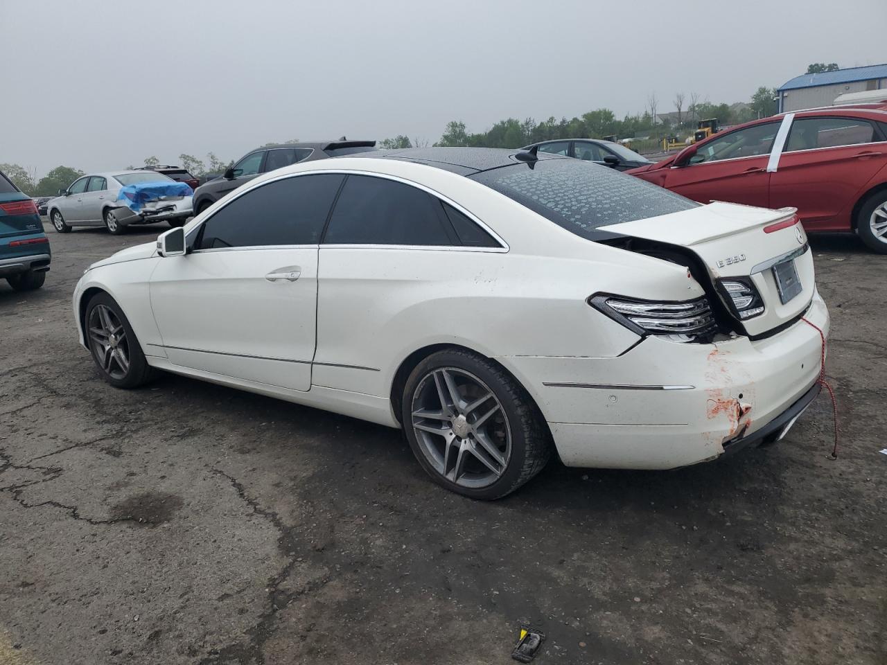 MERCEDES-BENZ E-CLASS 350