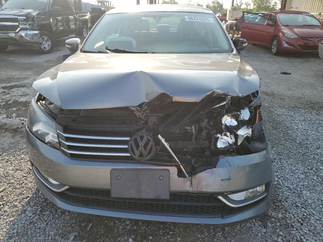 2015 VOLKSWAGEN PASSAT S - 1VWAT7A31FC076196