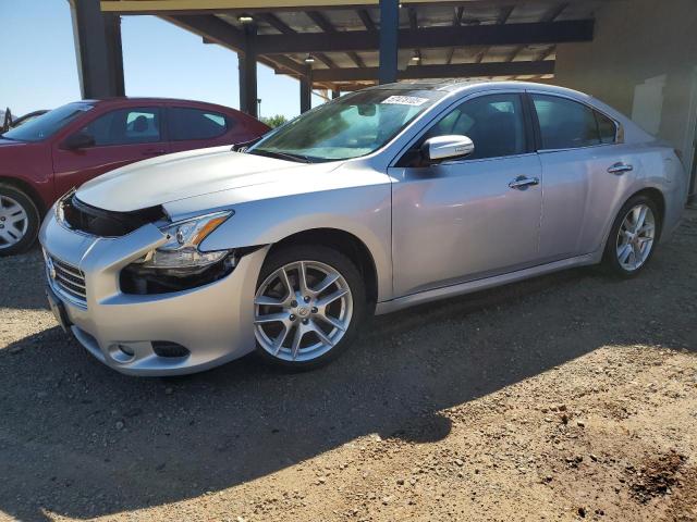 NISSAN MAXIMA S