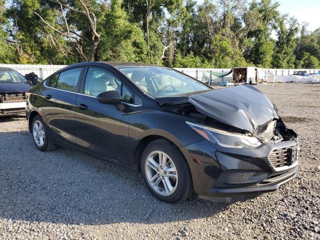 Vin: 1g1be5sm0h7235579, lot: 57184115, chevrolet cruze lt 20174