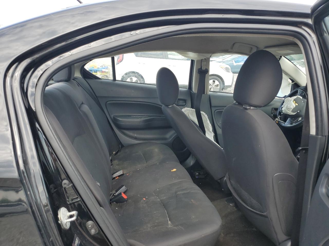 MITSUBISHI MIRAGE G4 ES