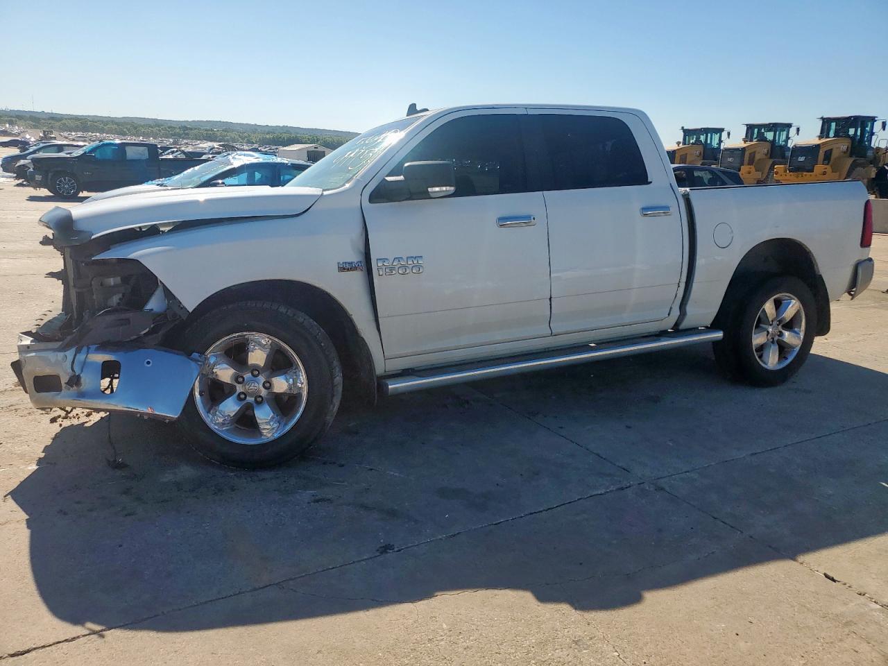 RAM 1500 SLT