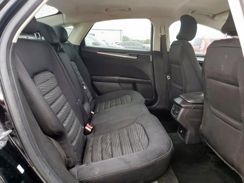 2016 FORD FUSION SE 3FA6P0H74GR389846