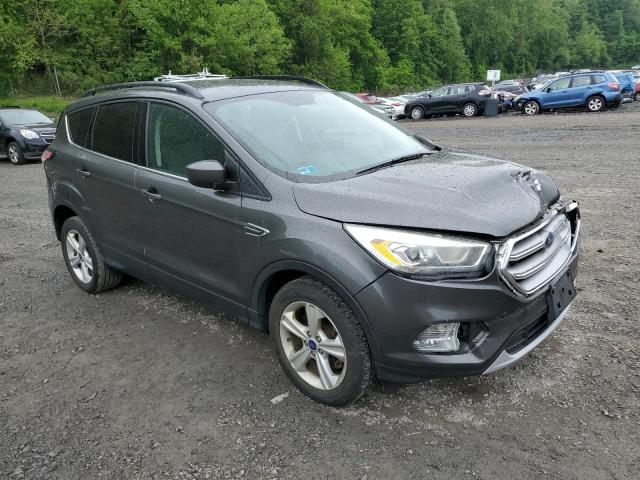 Vin: 1fmcu9gd0hud63431, lot: 56533825, ford escape se 20174