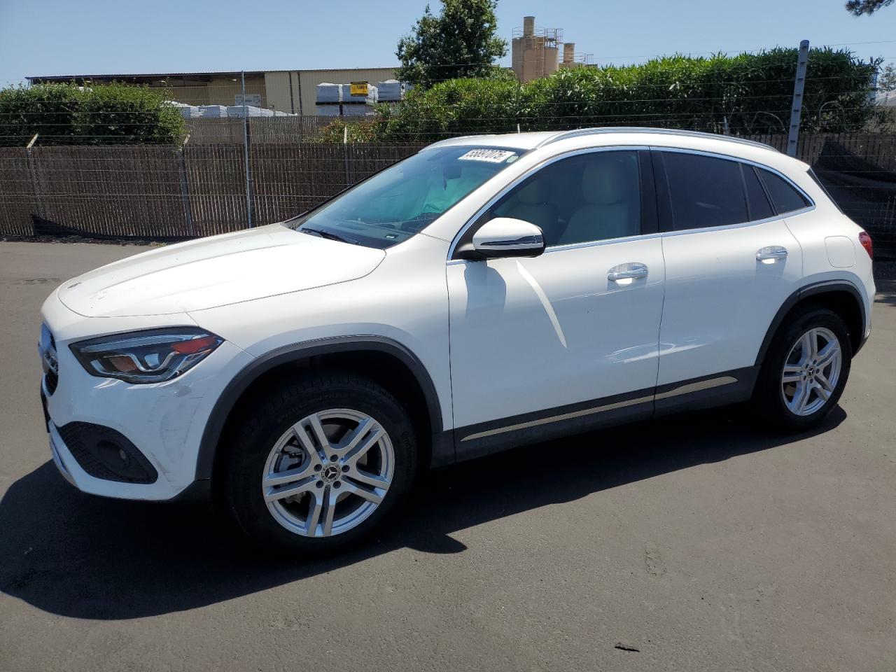 MERCEDES-BENZ GLA-CLASS 250 4MATIC