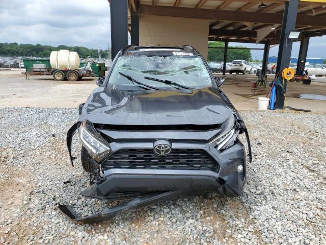 2019 TOYOTA RAV4 XLE - JTMW1RFV5KD019430