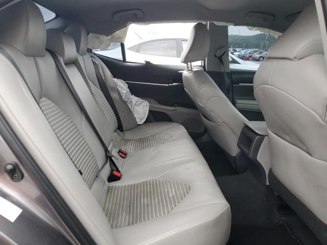 2019 TOYOTA CAMRY L - 4T1B11HK3KU194502