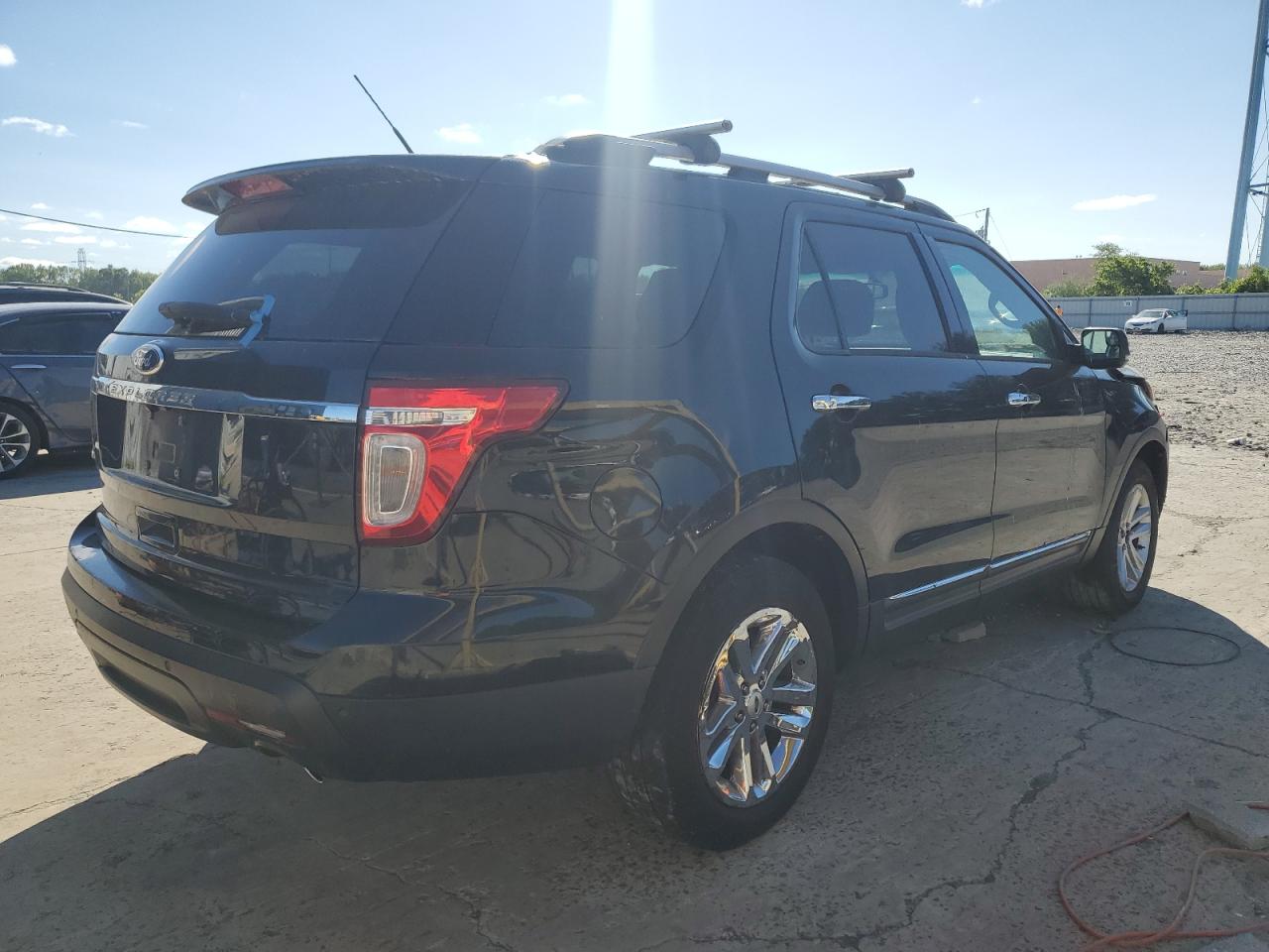 FORD EXPLORER XLT