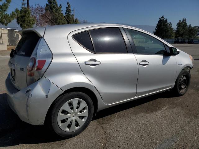 Vin: jtdkdtb33e1565950, lot: 57032935, toyota prius 20143